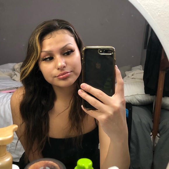 Meet your Posher, Aaliyah - Picture 2 of 3